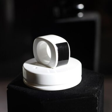 What Exactly Does a Smart Ring Do